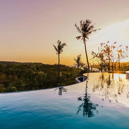 Batan Sabo & Co Hotel Toyapakeh Luaran gambar